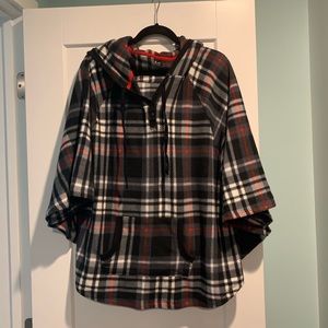 Cuddle duds xxl plaid poncho